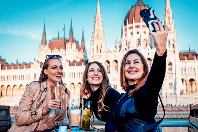 Budapest: Premium River Cruises With Welcome Tokaj Frizzante - Sights to Expect Along the Cruise