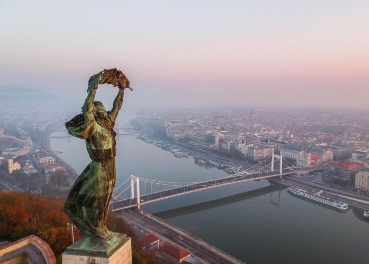 Budapest: Private Architecture Tour With a Local Expert - Tour Highlights