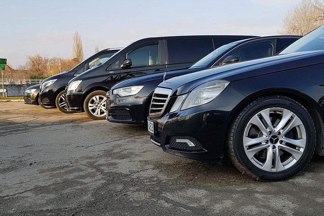 Budapest Private Round Trip Airport Transfer in a Luxury Car - The Sum Up