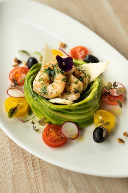 Budapest: Romantic Dinner on the Danube at a Boat Restaurant - Activity Details