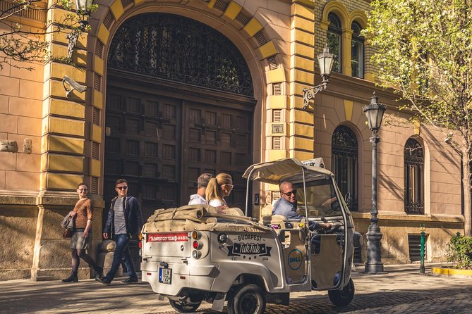 Budapest Romantic Private Tuk Tuk Tour - Directions