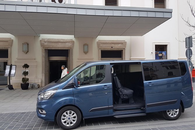 Budapest Roundtrip Private Airport Transfer - Transportation Options