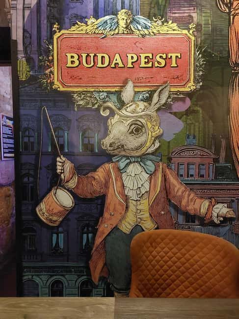 Budapest: Ruin Bars Private Photo Tour - Value and Practicalities