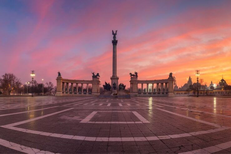 Budapest: Self-Guided Highlights Scavenger Hunt & Tour - Activity Details