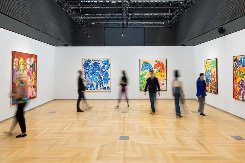 Budapest: Szabolcs Bozó Exhibition Soulmate Guided Tour - Pricing and Value