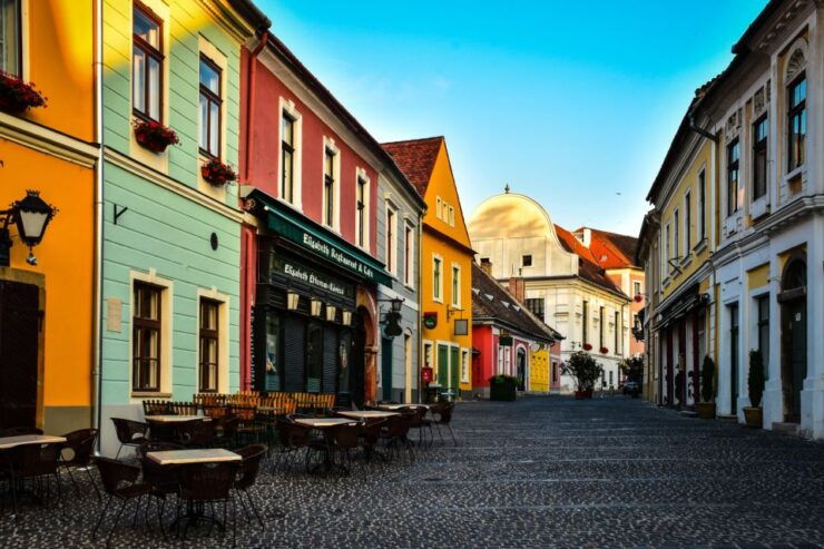 Budapest: Szentendre Tour With Wine Tasting and Lunch - Experience Highlights