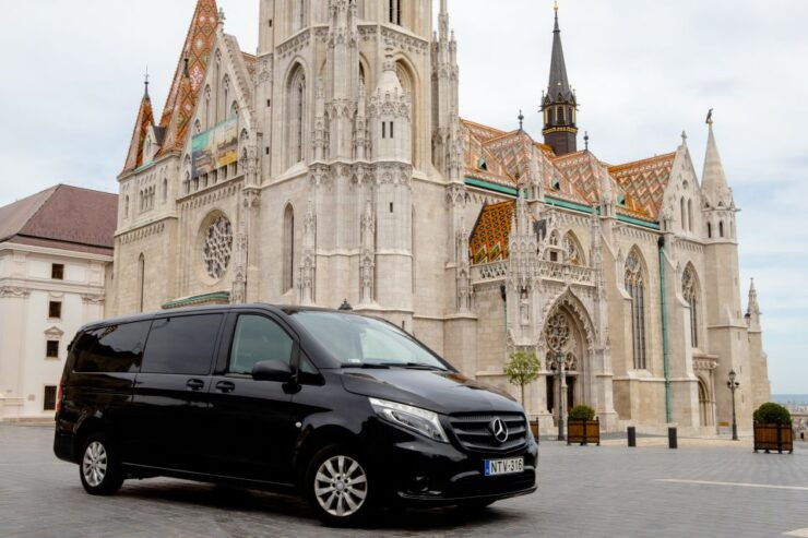 Budapest: Transfer To/From Budapest Airport - Hassle-Free Airport Pickup Experience