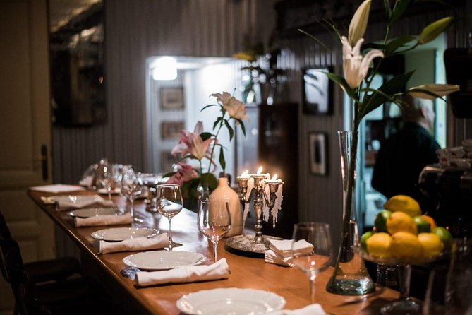 Budapest Tuktuk Private Tour With Goulash Soup in the Downtown - Booking Information