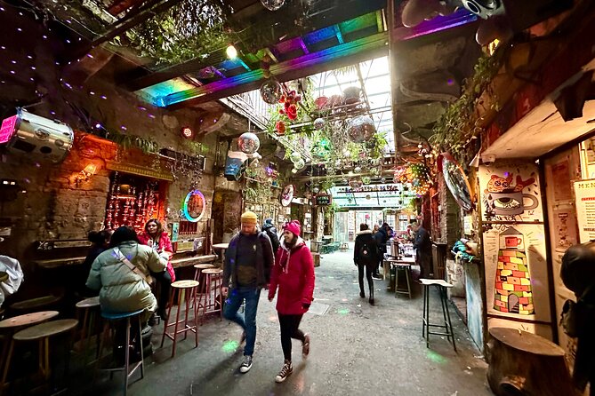 Budapest Urban Art - Street Art Tour With a Drink in a Ruin Bar - Meeting Point and Time