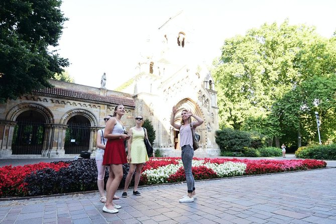 Budapest Urban Walk - Private Budapest Walking Tour With Cake & Coffee - Inclusions