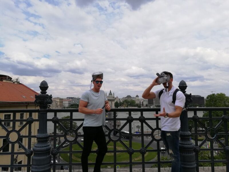 Budapest: Virtual Reality Tour in 8 Languages - Practical Considerations and Tips