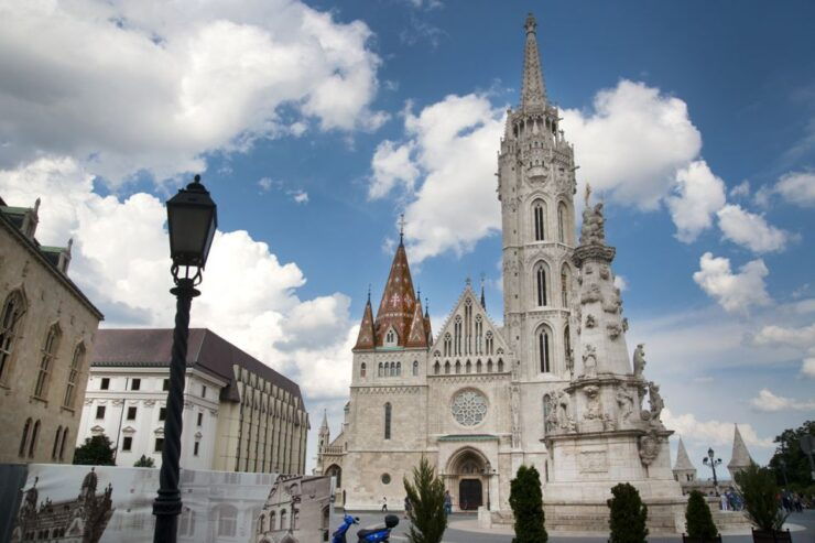 Budapest Walking Tour With a Professional Local Guide - Activity Details