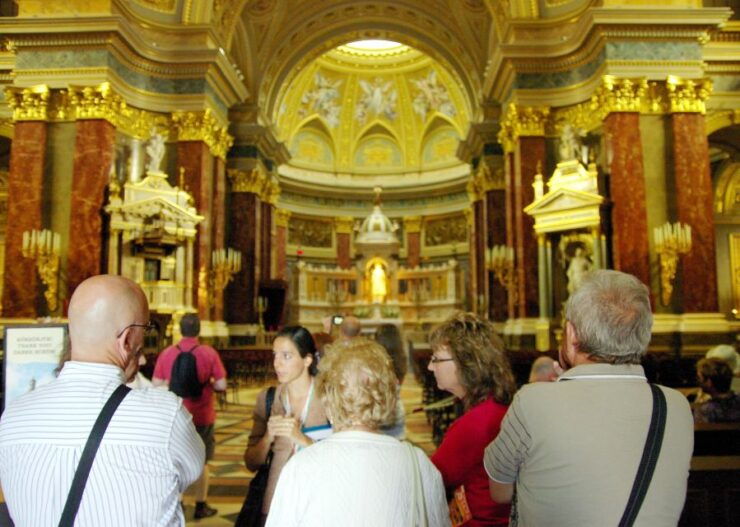 Budapest Walking Tour With a Professional Local Guide - Tour Experience