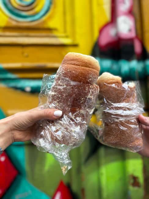 Budapest: Walking Tour with Chimney Cake & Polaroid Photos - Why This Tour is a Great Choice for Budapest Visitors