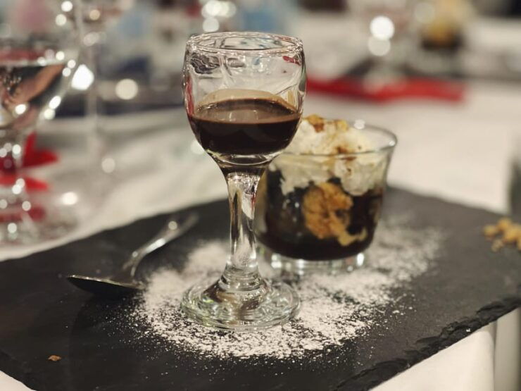 Budapest: Wine & Dine Cruise on the Danube - Key Points