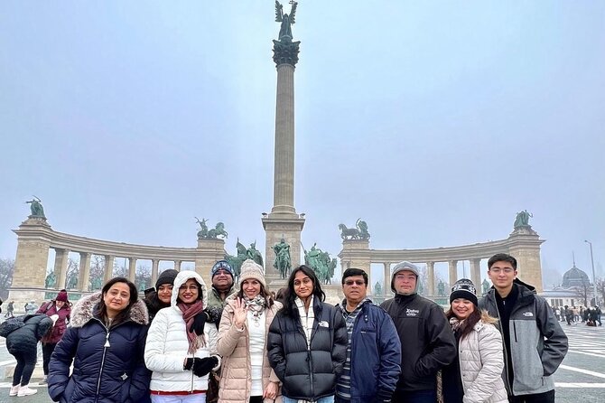 Budapests Highlights- Half Day Tour - Meeting Point