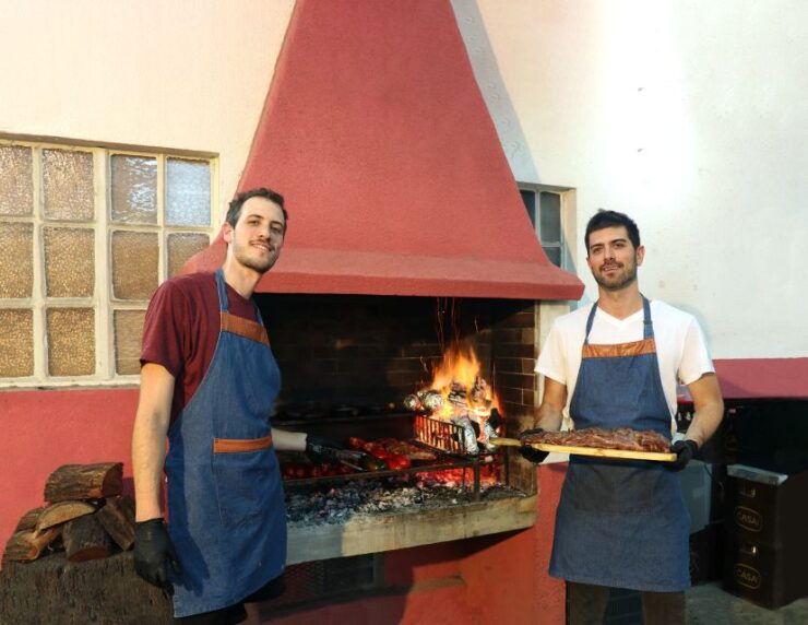 Buenos Aires: Argentinean Barbecue & Live Music With Locals - Good To Know