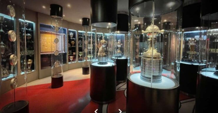 Buenos Aires: Boca Juniors and River Plate Football Tour - Pickup Details and Iconic Locations