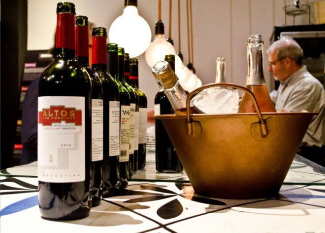 Buenos Aires: Palermo Private Walking Tour and Wine Tasting - Tour Inclusions