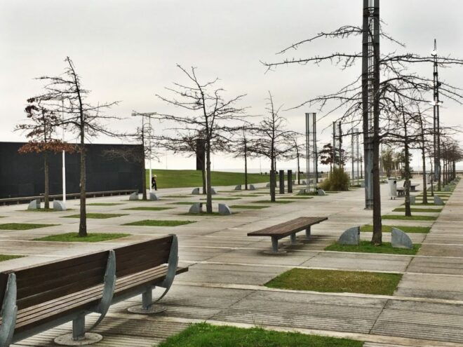 Buenos Aires: Private Jewish Heritage Tour - Plaza De La Memoria