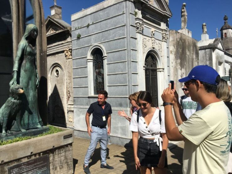 Buenos Aires: Small Group 4-Hour City Tour & Optional Cruise - Tour Experience