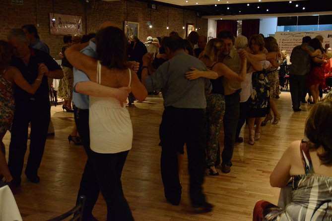 Buenos Aires Tango Tour Including Class and Milongas - Tour Highlights