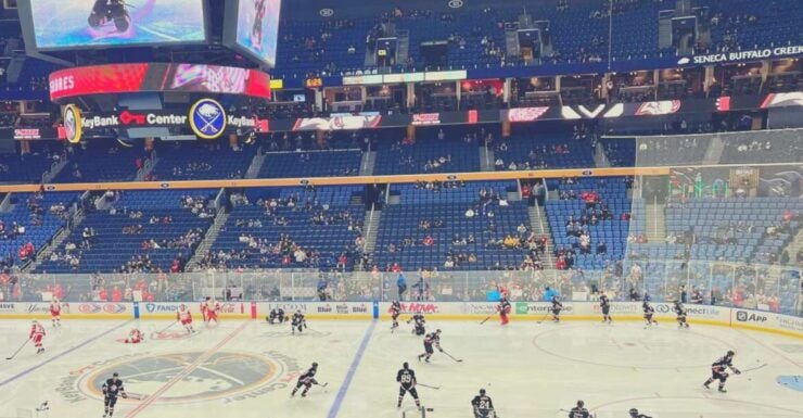 Buffalo: Buffalo Sabres Ice Hockey Game Ticket - Experience