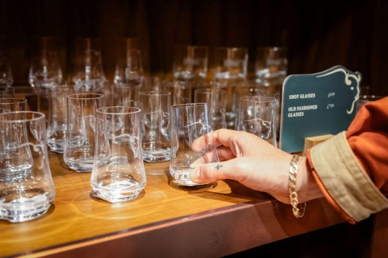 Buffalo Trace Distillery: Whiskey Tasting Experience - Who Should Try This?