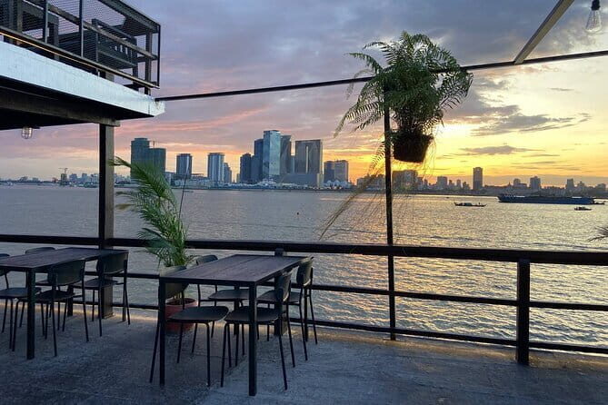 Buffet Dinner Cruise Experience with Live Music - Possible Drawbacks and Considerations