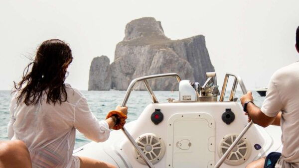 Buggerru: Dinghy Mines Trip W/ Lunch on Fishing Boat - Boat Types