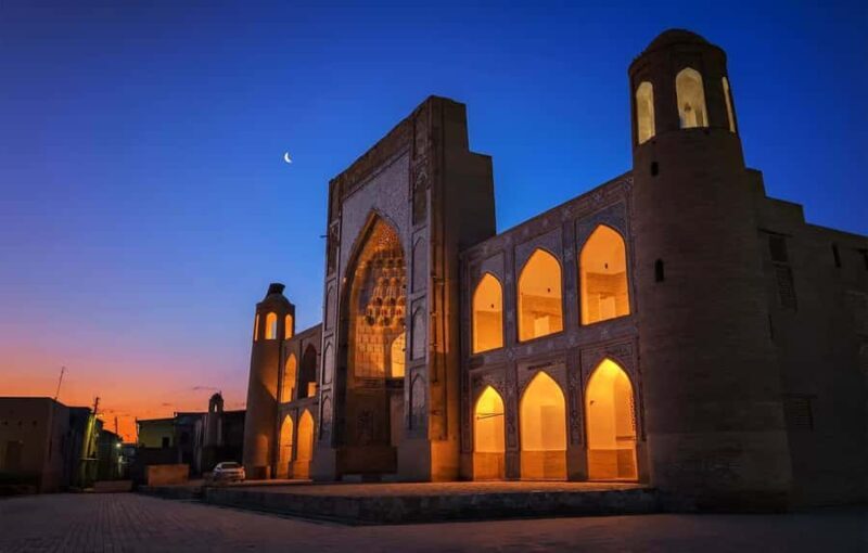 Bukhara: Historical monument guided walking tour - A Closer Look at the Experience