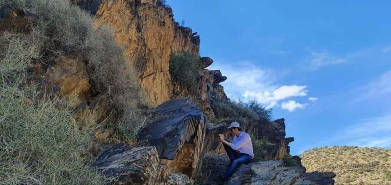 Bukhara: Sarmish-Soy Gorge Petroglyphs Day Trip - A Simple Picnic Amid Natures Silence