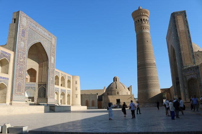 Bukhara: Walking Tour with a Small Group - Good To Know