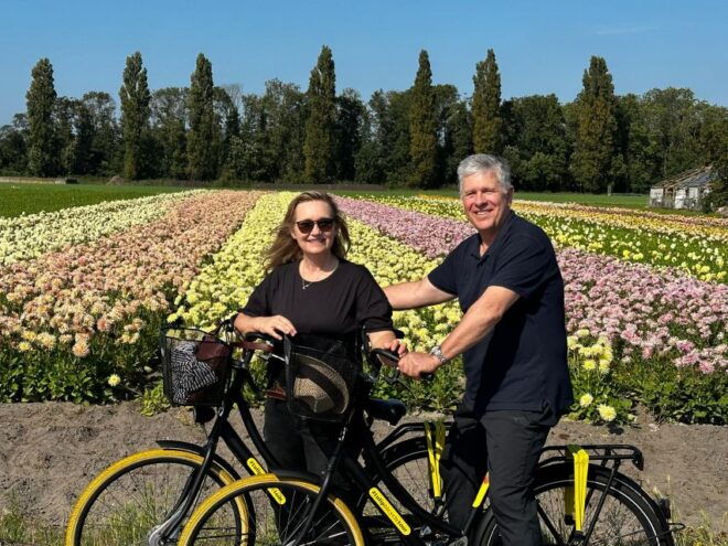 Bulb Region: Dahlias and Mills Bicycle Tour - Tour Highlights