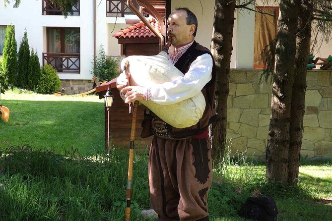Bulgarian Dinner With Show From Nessebar and Sunny Beach - Round-Trip Hotel Transfers and Inclusions