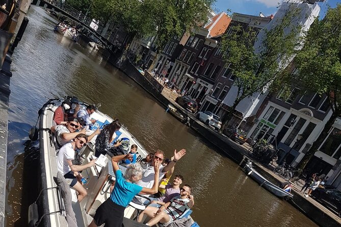 Bulldog Boat Smoke Friendly Winter Cruise 2 Drinks in Amsterdam - Additional Information and Policies