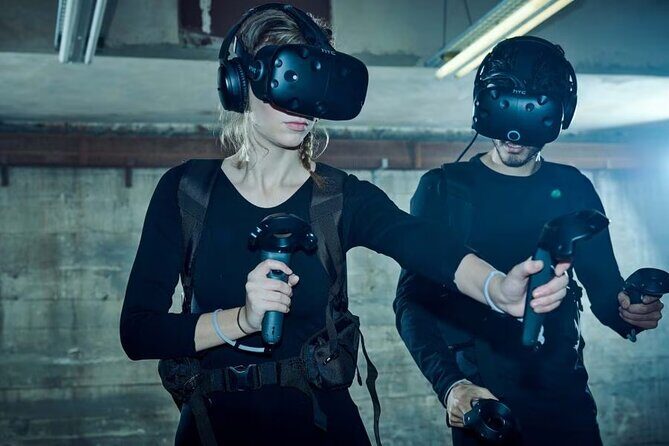 Bundle: 1 hour Axe Throwing+ 1 hour VR Escape Game - Good To Know