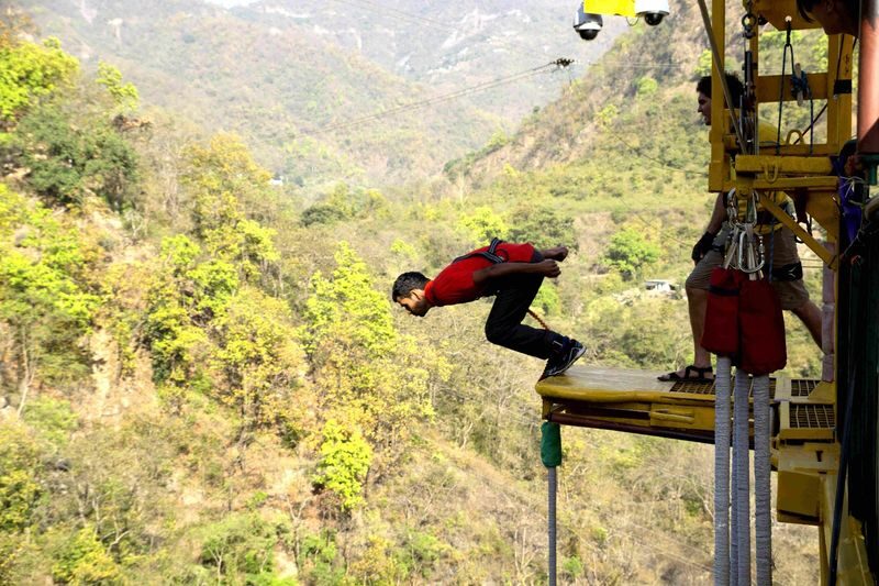 Bungee Jumping in Rishikesh - The uphill walk after the jump