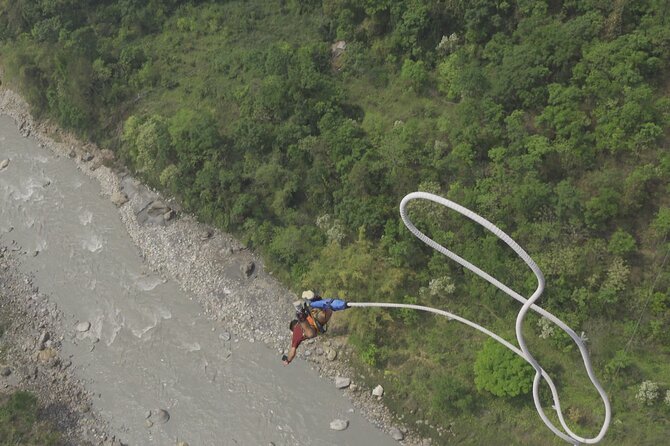 Bungy Jumping in Nepal - Getting Ready: What to Pack for Your Bungy Jumping Trip