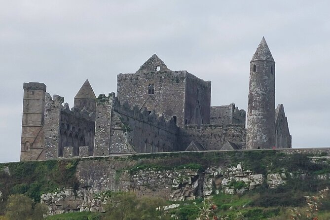 Bunratty, Cahir Castle & Rock of Cashel Private Tour From Galway - Confirmation and Cancellation Policy