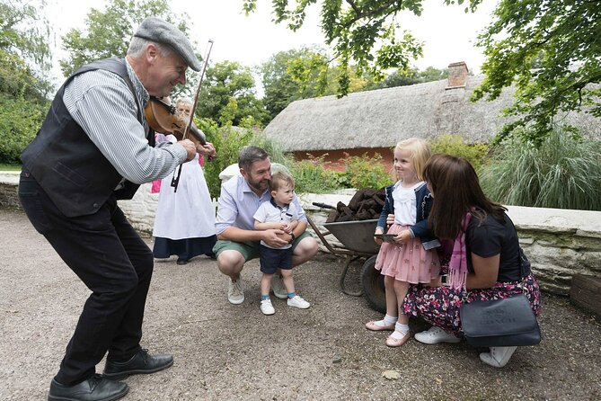 Bunratty Castle / Cliffs of Moher Experience - Meeting and Pickup