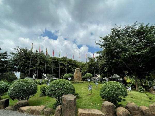 Buon Ma Thuot - Private Tour - Sac Tu Khai Doan Pagoda