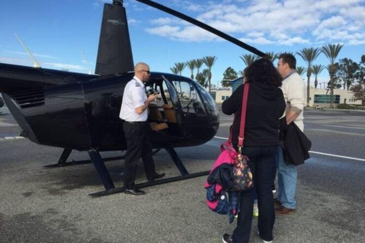 Burbank: Private Helicopter Tour to Waypoint Café - Tour Duration and Language
