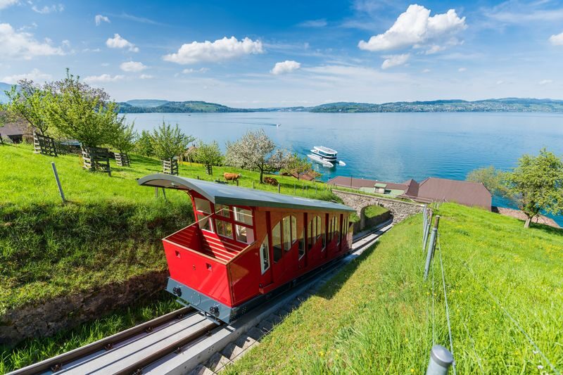 Burgenstock Experience with Cruise and Funicular from Lucerne - Ride the funicular up to Bürgenstock