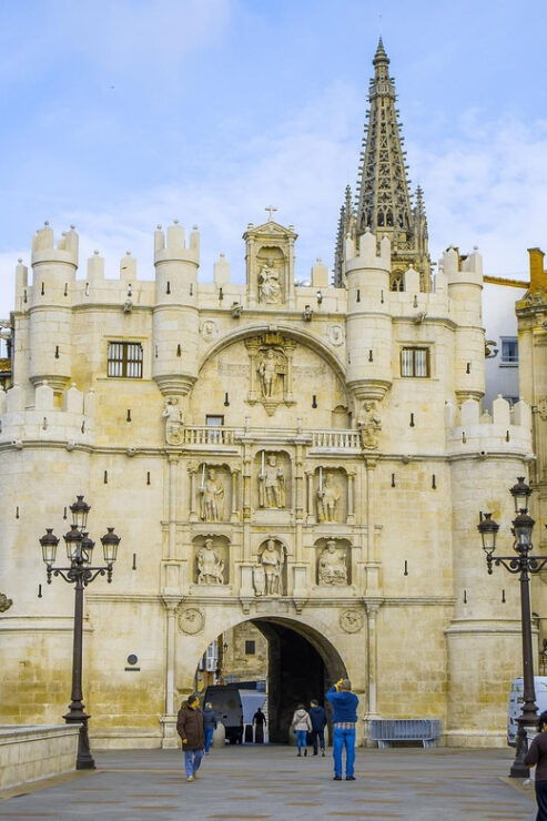 Burgos - Old Town Private Historic Walking Tour - Highlights and Experience