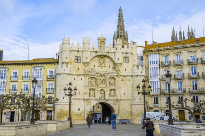 Burgos - Old Town Private Historic Walking Tour - Historical Significance