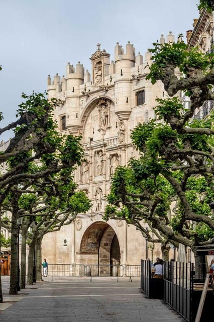 Burgos - Old Town Private Historic Walking Tour - Booking Information