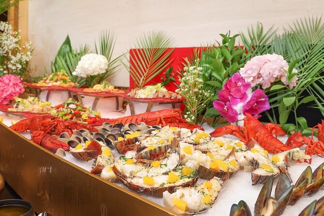 Burj Al Arab Guided Tour With Dinner at Al Iwan - Guided Tour Highlights