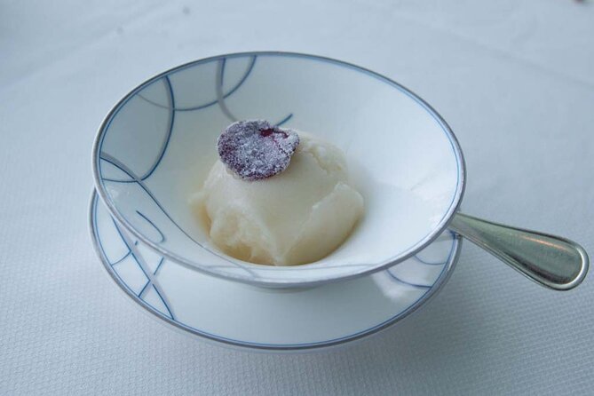 Burj Al Arab Guided Tour With Private Transfers - Panoramic Views From the Skyview Bar