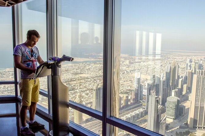 Burj Khalifa at the Top and Dining in the Sky With Transfers - Experience Details